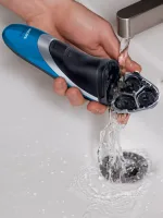 AquaTouch Rasoir électrique pour peau sèche ou humide