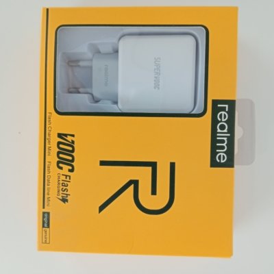 VOOC FLASH CHARGING ADAPTER REALME