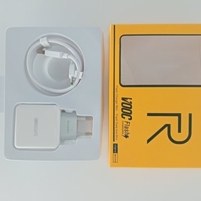 VOOC FLASH CHARGING ADAPTER REALME