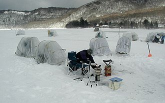 Ice fishing, ice fishing live